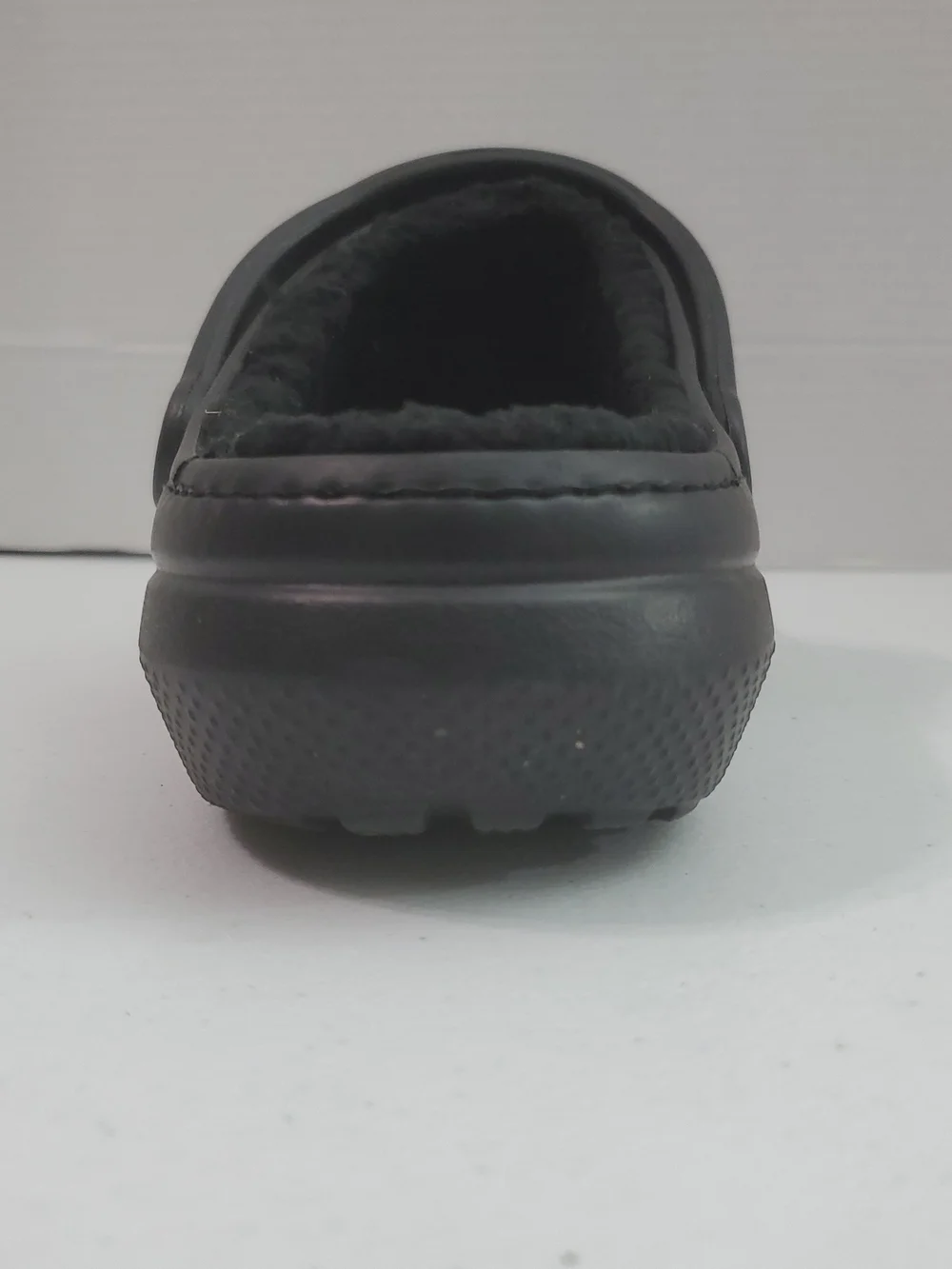 CROCS Men's 9 Womens 11 Classic Lined Clog - Black On Black